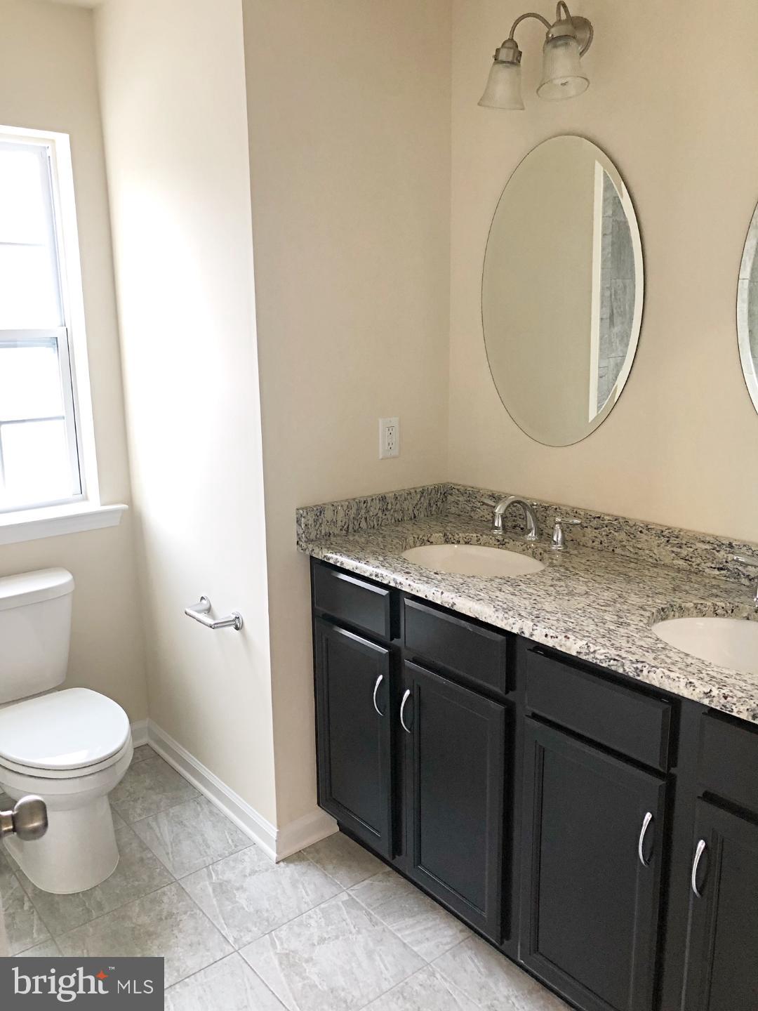 19 Stoneham Road Ewing, NJ 08638 - Photo 24 of 33 Bathroom