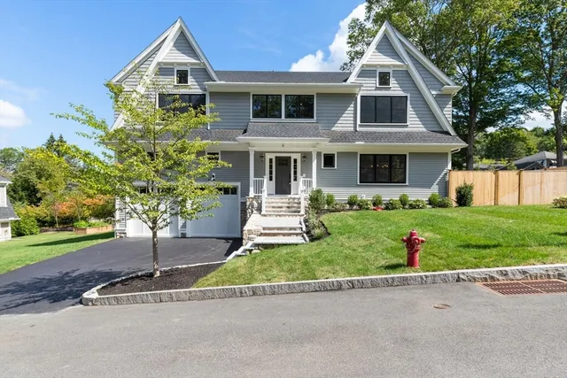 $2,895,000 | 6 Abby Road, Winchester, MA 01890