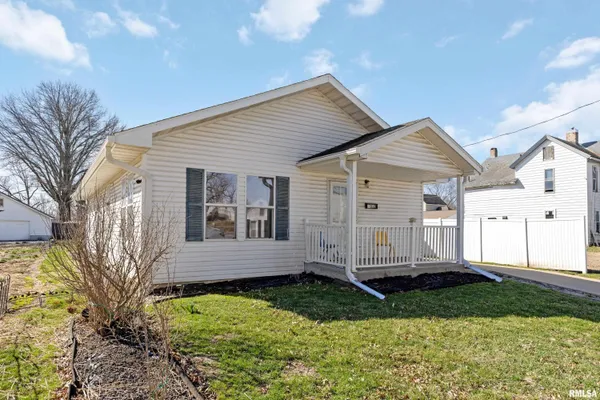 $159,900 | 312 Locust Street, Quincy, IL 62301