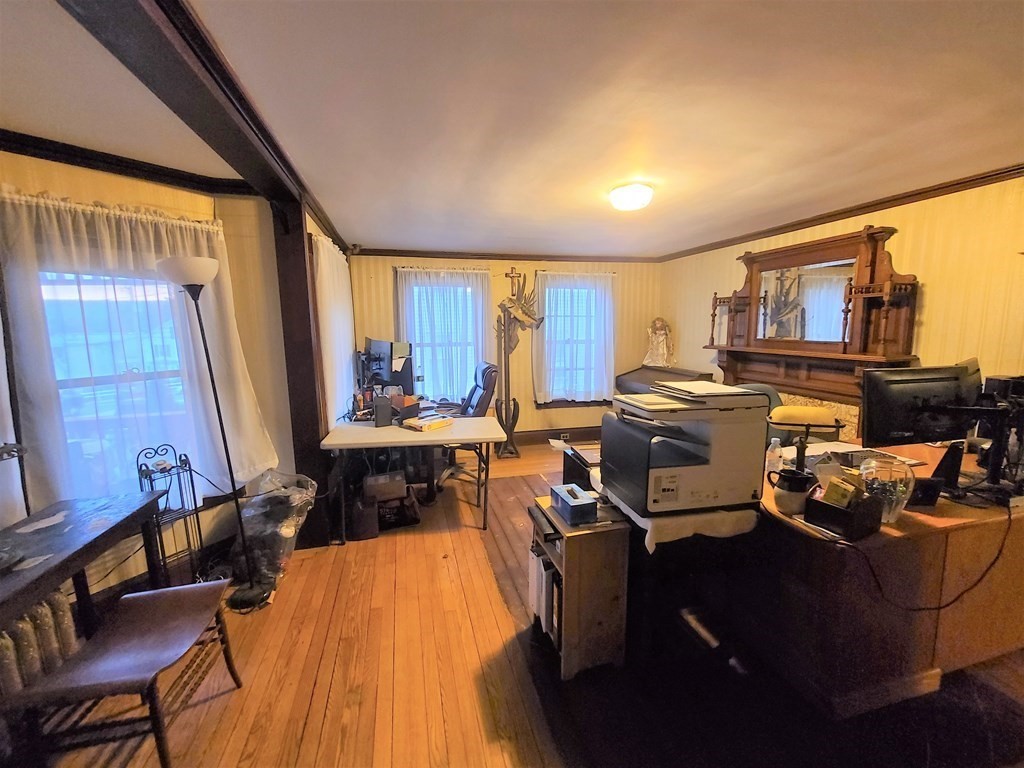 31 High Street Ware, MA 01082 - Photo 6 of 21
