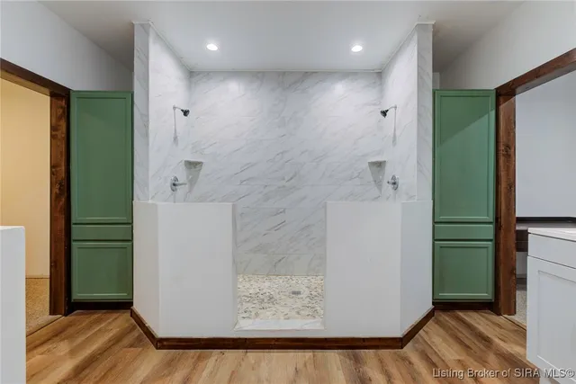 $575,000 | 8030 Ridgeway Drive, Georgetown, IN 47122