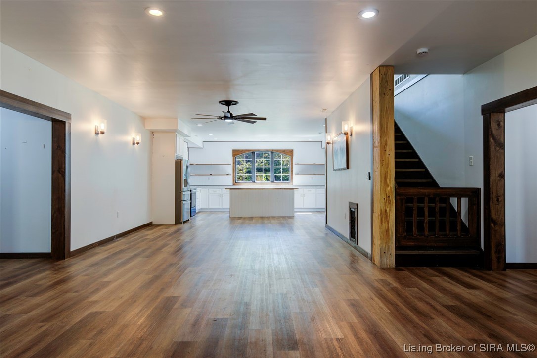 8030 Ridgeway Drive Georgetown, IN 47122 - Photo 4 of 50