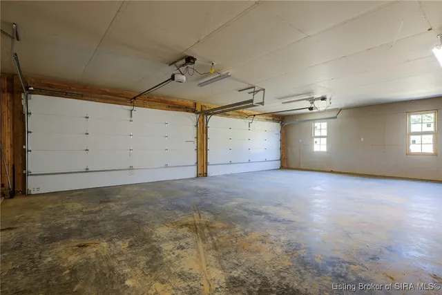 $575,000 | 8030 Ridgeway Drive, Georgetown, IN 47122