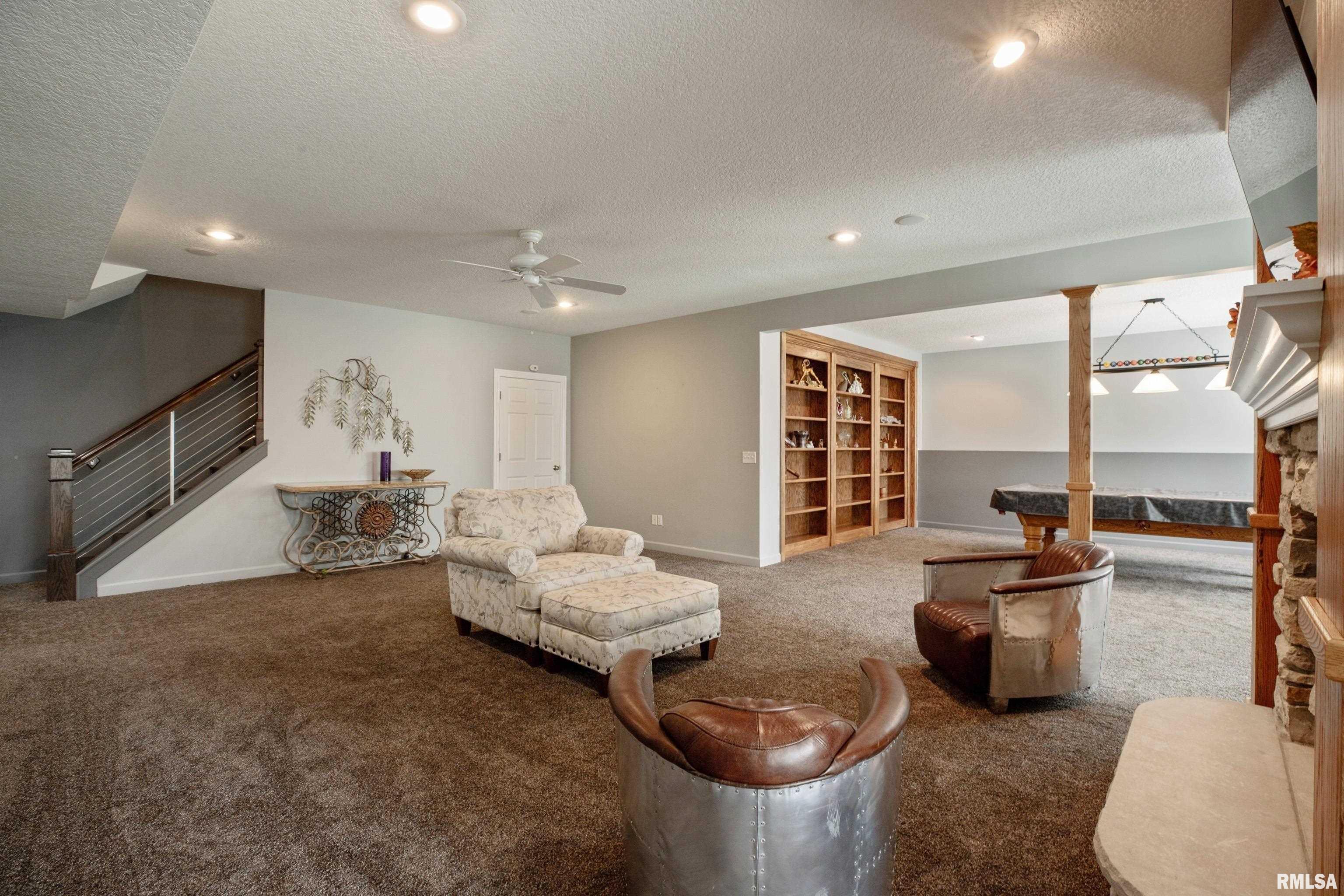 5816 Cardinal Road Bettendorf, IA 52722 - Photo 29 of 51 Gallery Image 29