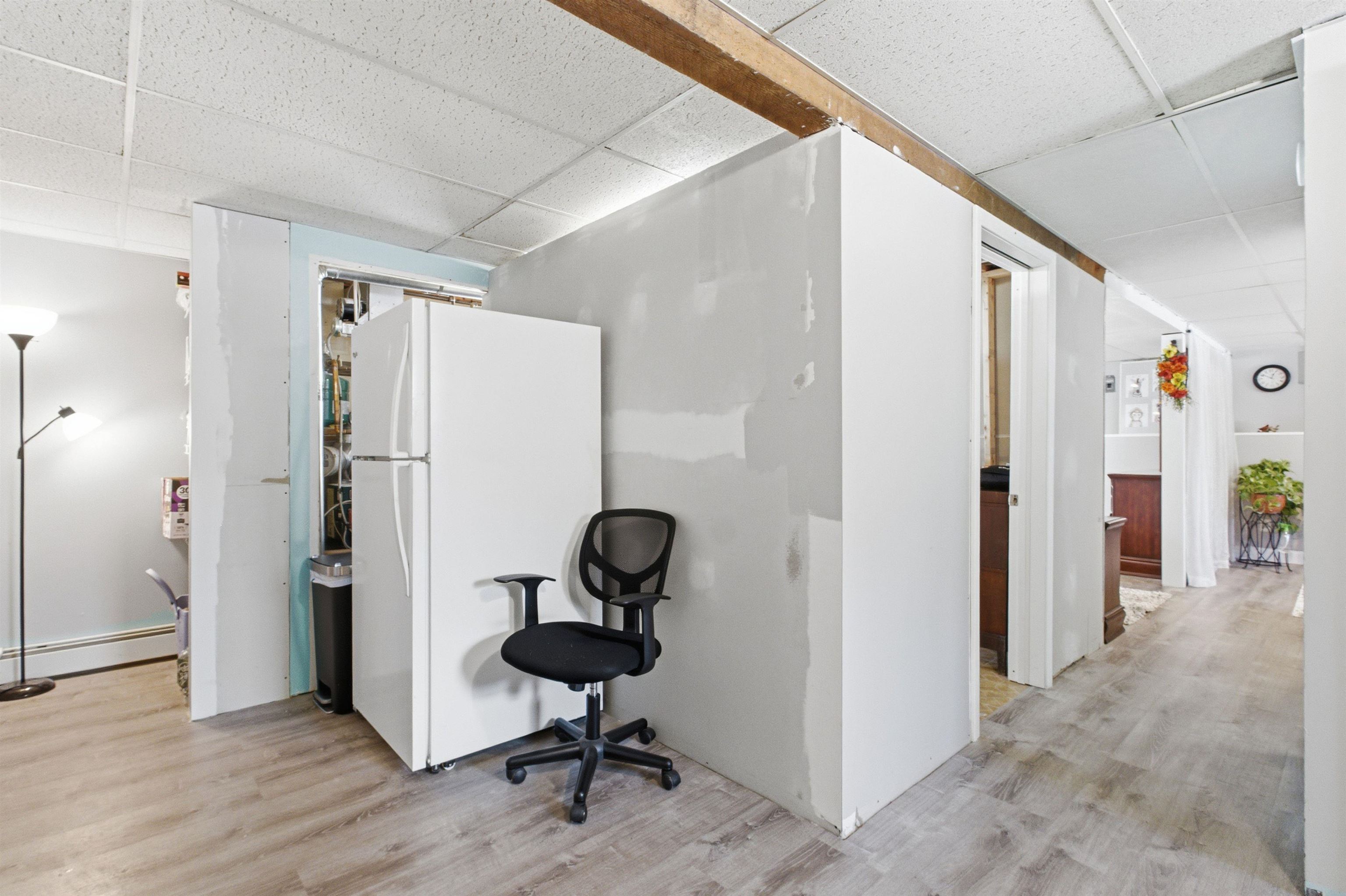 19 Sherwood Road Londonderry, NH 03053 - Photo 33 of 44