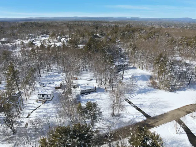 $535,000 | 19 Sherwood Road, Londonderry, NH 03053