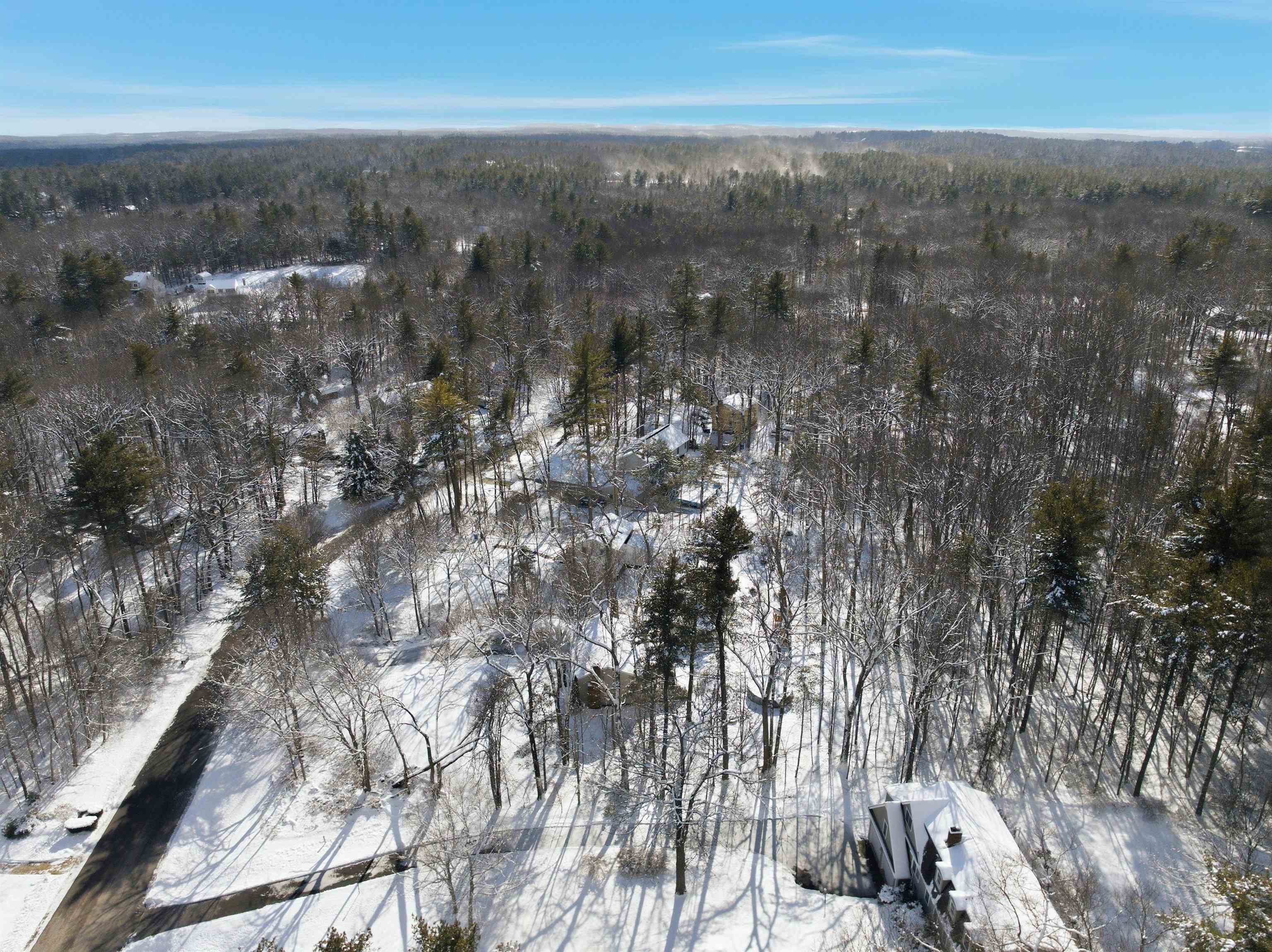 19 Sherwood Road Londonderry, NH 03053 - Photo 43 of 44