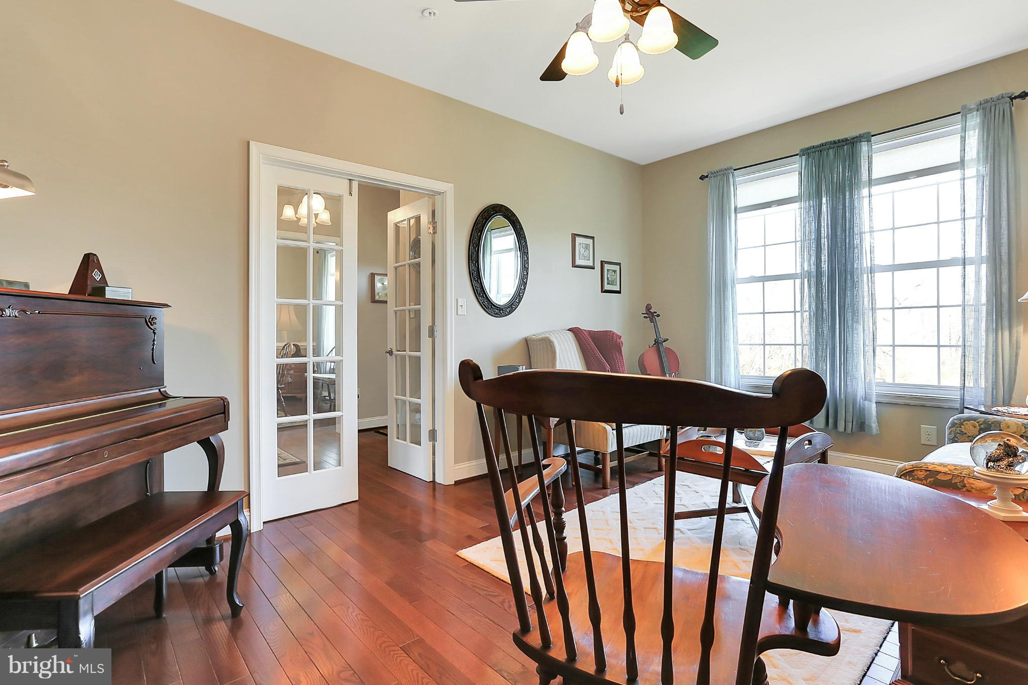 10909 Powell Road Thurmont, MD 21788 - Photo 4 of 20 Dining Room