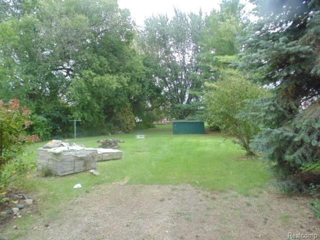 1810 East Wattles Road Troy, MI 48083 - Photo 7 of 25 DSC05834.JPG
