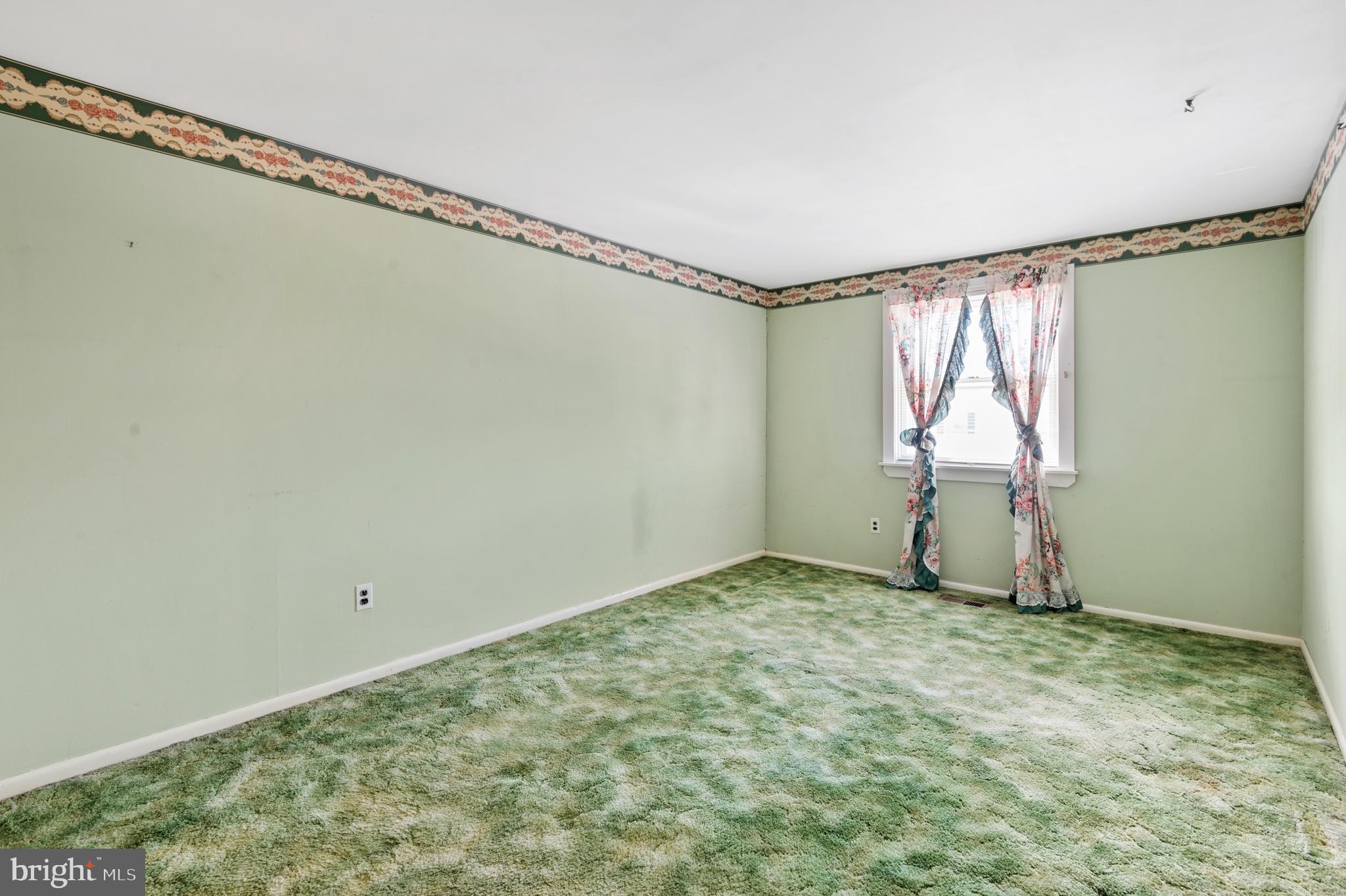 12051 Farwell Road Philadelphia, PA 19154 - Photo 15 of 25 Gallery Image 15