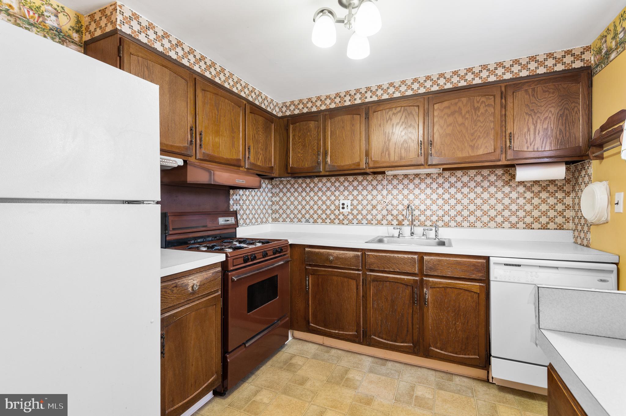 12051 Farwell Road Philadelphia, PA 19154 - Photo 10 of 25 Gallery Image 10