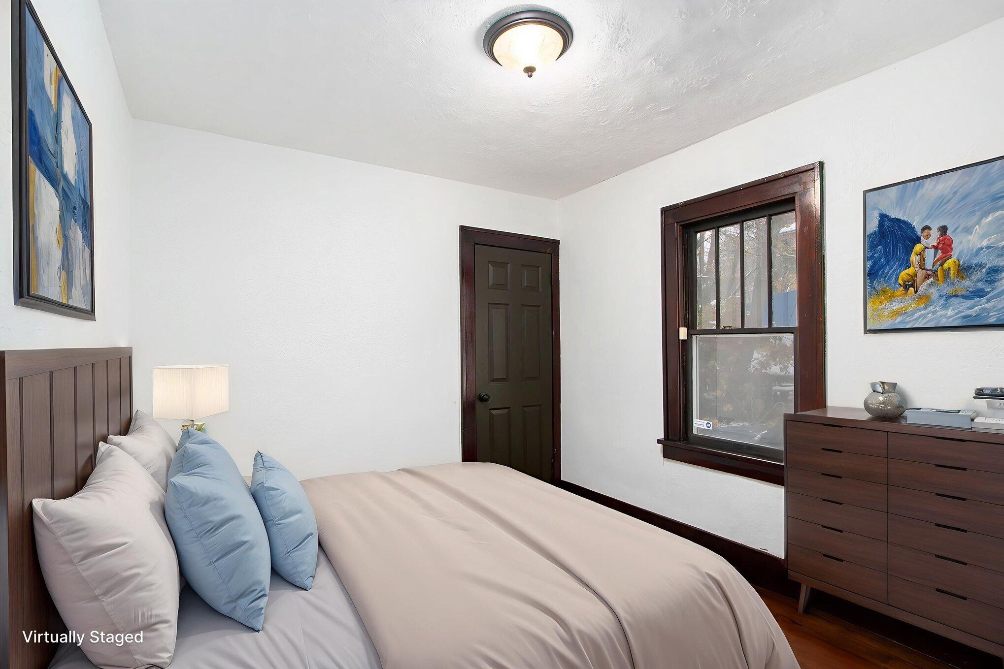 448 Whitcomb Street Kalamazoo, MI 49001 - Photo 12 of 24 015_file_9490