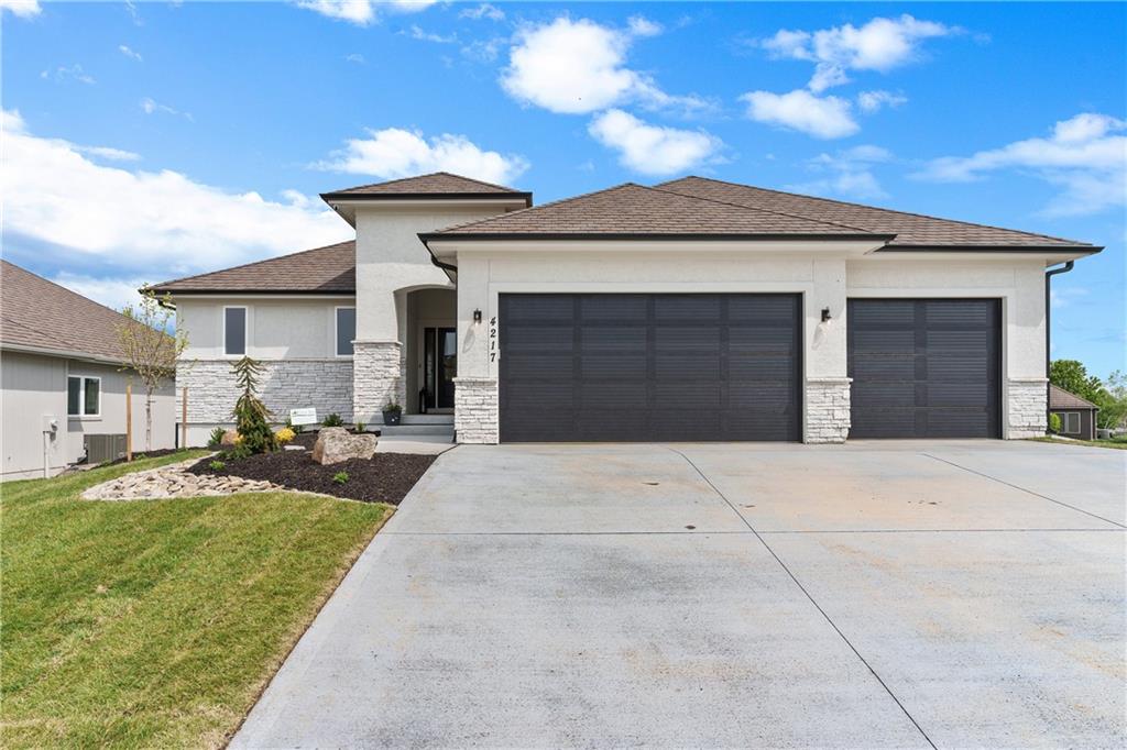 4359 Northeast Hideaway Dr  