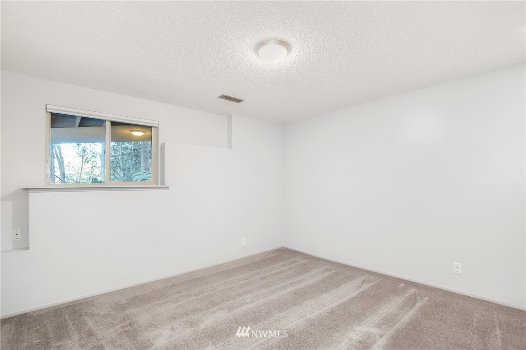 1 Spring Court Bellingham, WA 98229 - Photo 18 of 25 Gallery Image 18