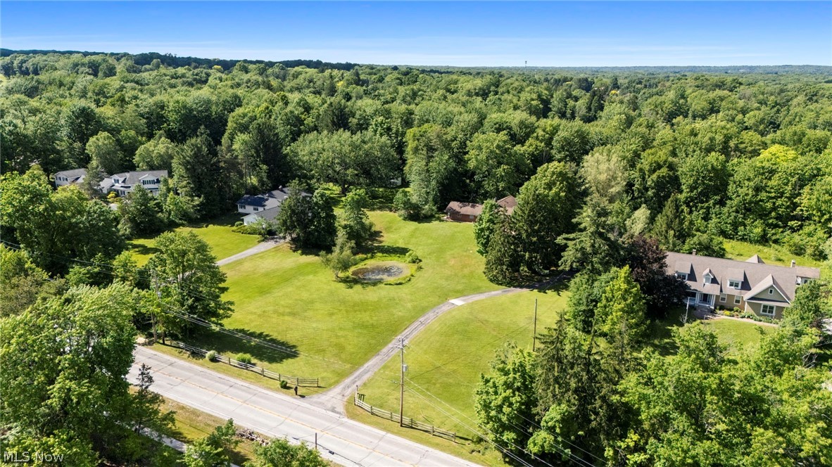 34995 Miles Road Moreland Hills, OH 44022 - Photo 13 of 42