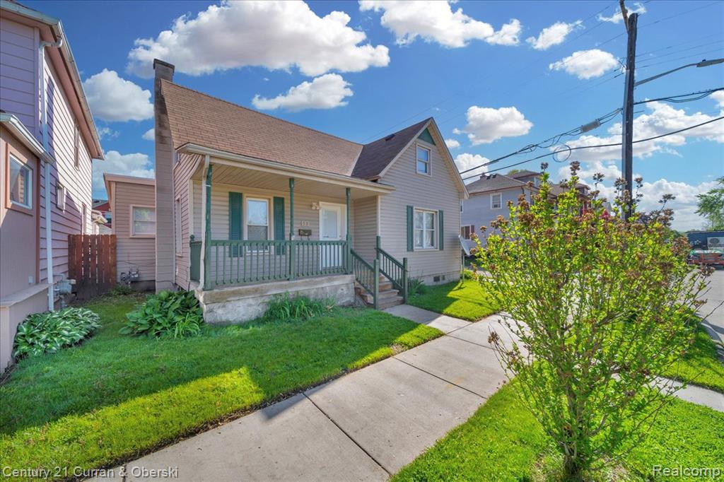 59 East Pleasant Street River Rouge, MI 48218 - Photo 2 of 27 Gallery Image 2