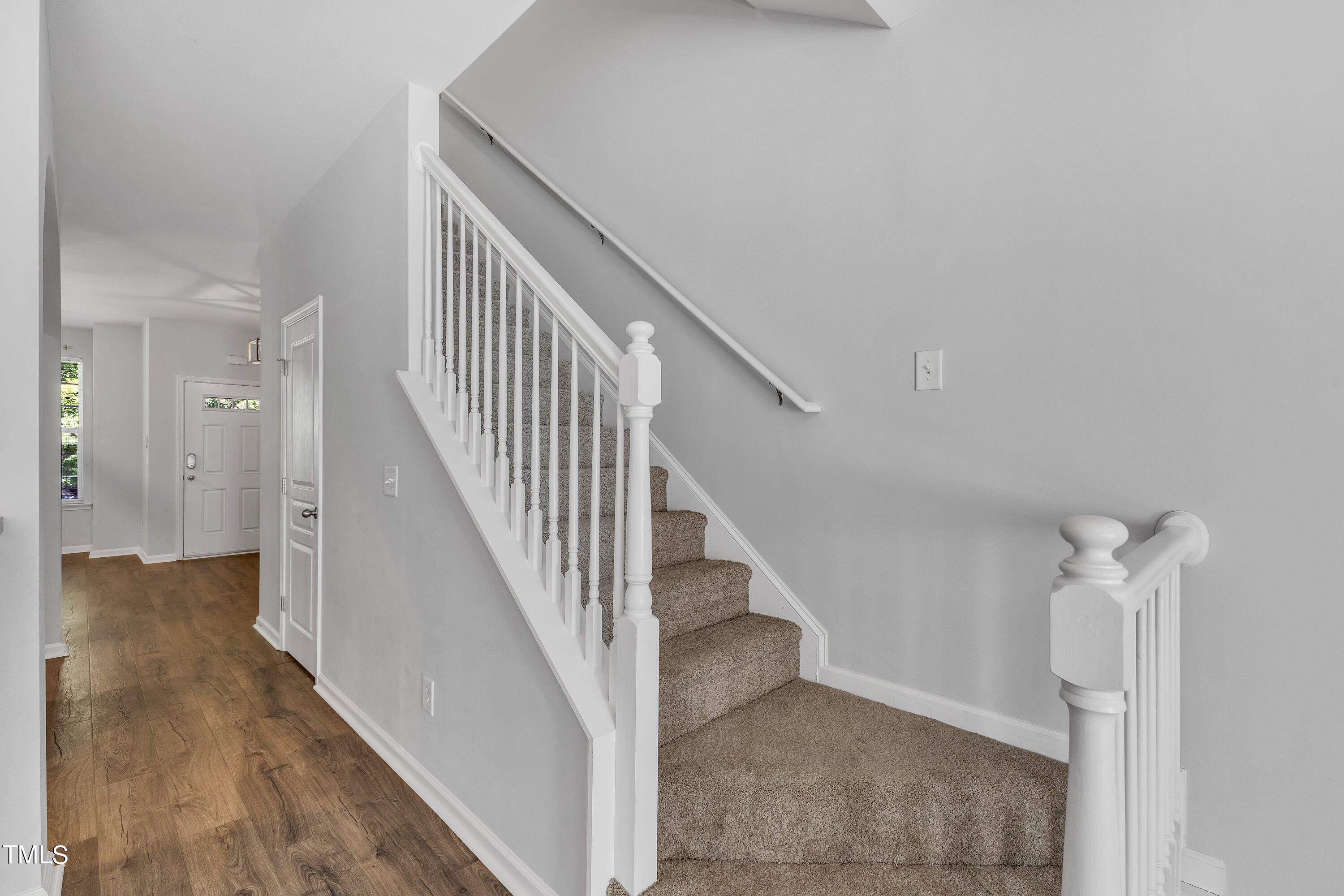 5204 Moonview Court Raleigh, NC 27606 - Photo 16 of 42 27-5204 Moonview-27