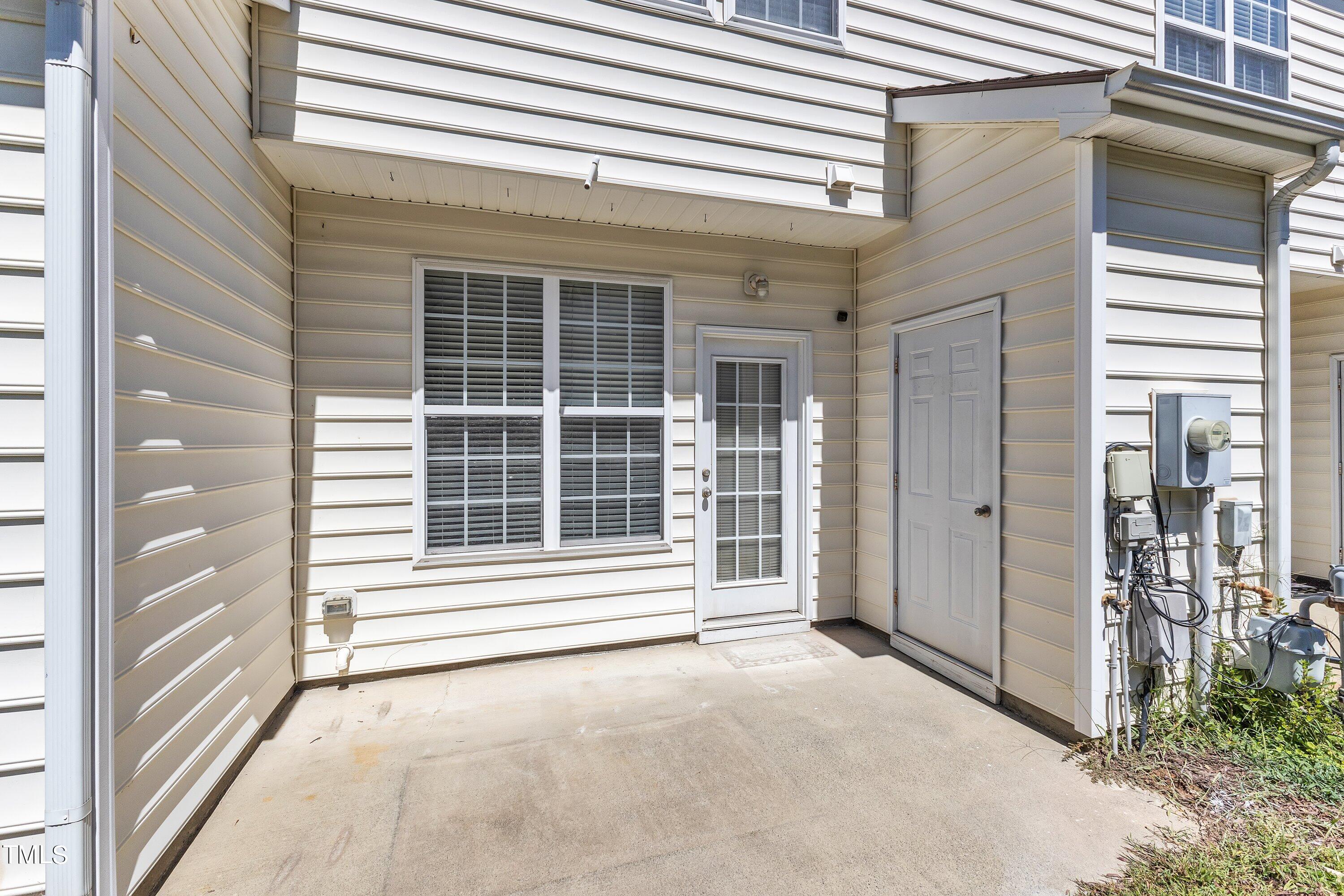 5204 Moonview Court Raleigh, NC 27606 - Photo 4 of 42 09-5204 Moonview-9