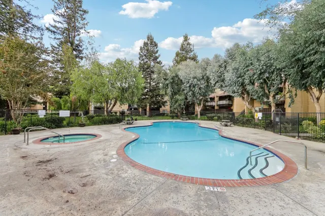 $525,000 | 247 North Capitol Avenue, Unit 245, San Jose, CA 95127