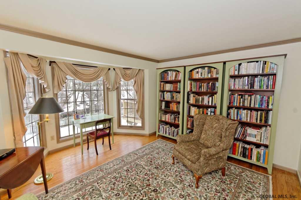 1396 Rowe Road Niskayuna, NY 12309 - Photo 5 of 18 Photo 5