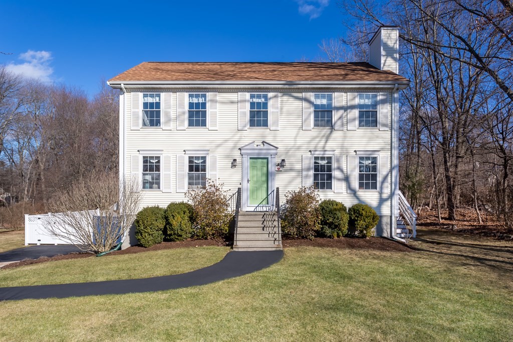 3 Chilmark Road Franklin, MA 02038 - Photo 1 of 38 Gallery Image 1