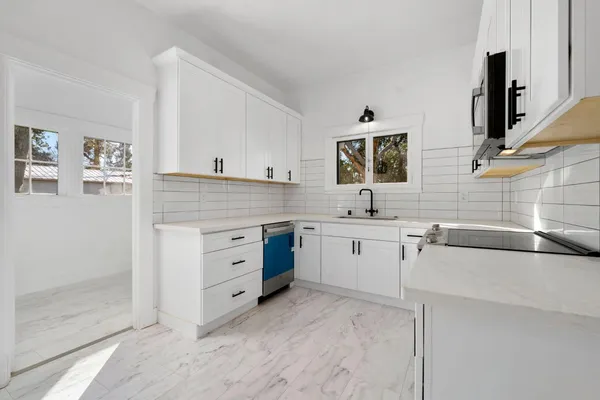 $695,000 | 104 King Road, Roseville, CA 95678