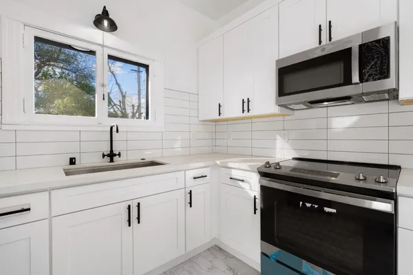 $695,000 | 104 King Road, Roseville, CA 95678