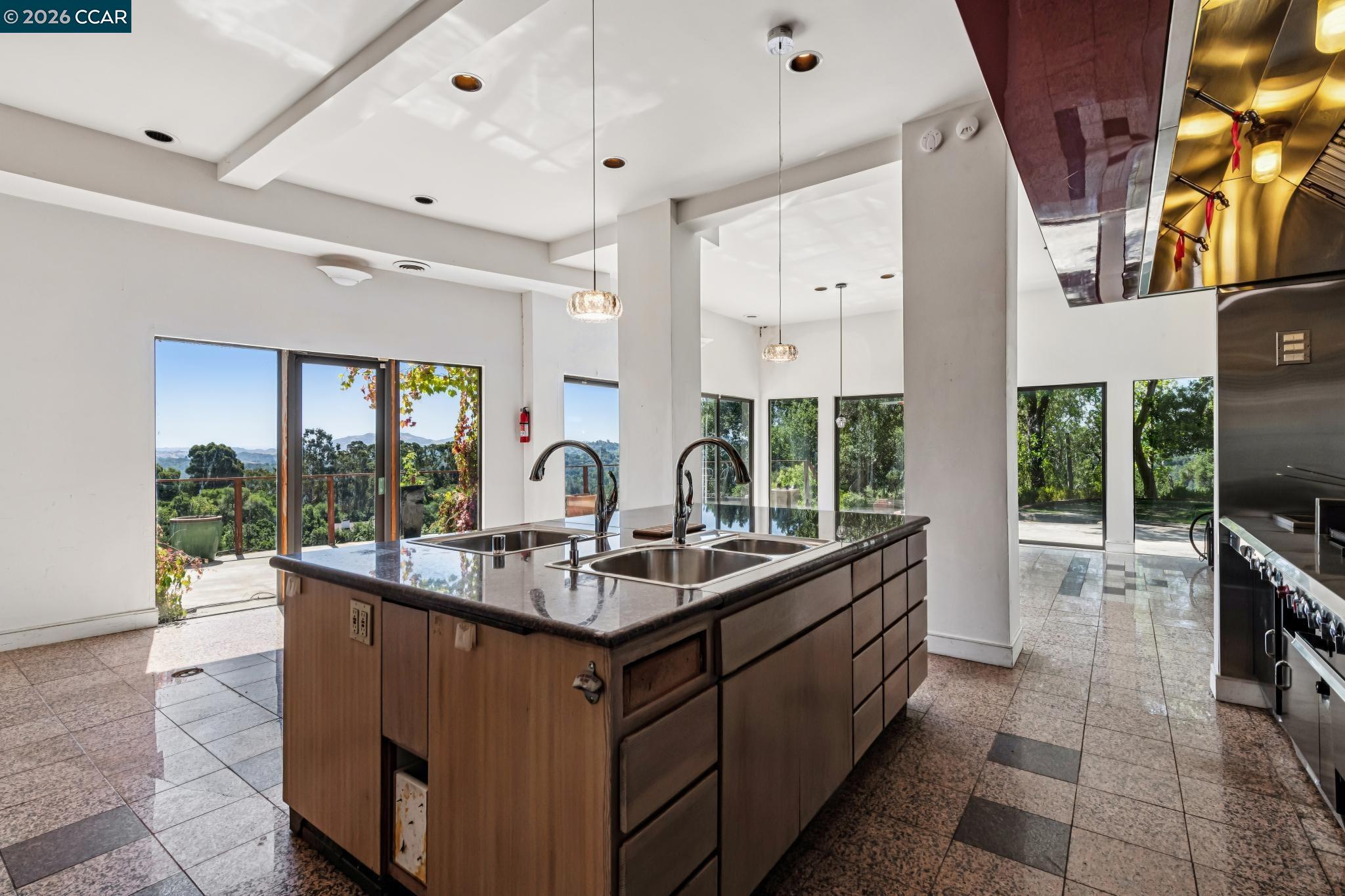 5 Oak Flat Road Orinda, CA 94563 - Photo 30 of 99