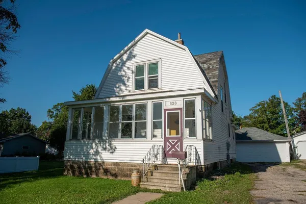 $175,000 | 528 North Broadway Street, Spring Valley, MN 55975