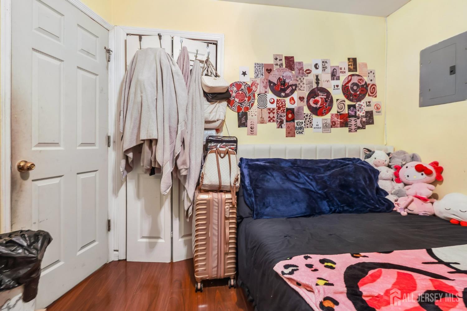 23 Miko Road Edison, NJ 08817 - Photo 22 of 25
