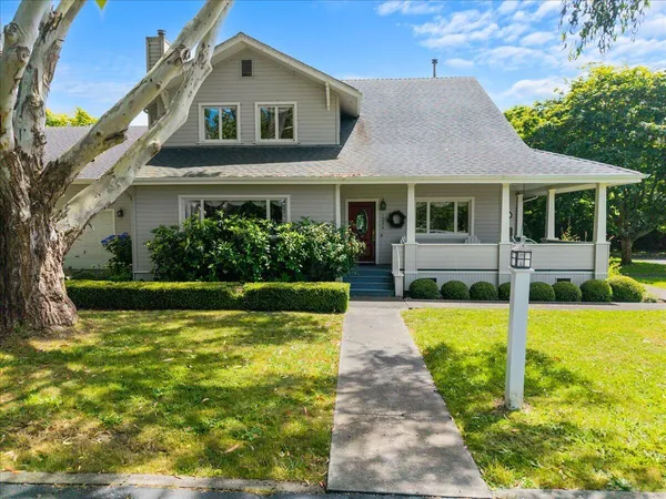 $975,000 | 1234 Rose Avenue, Ferndale, CA 95536