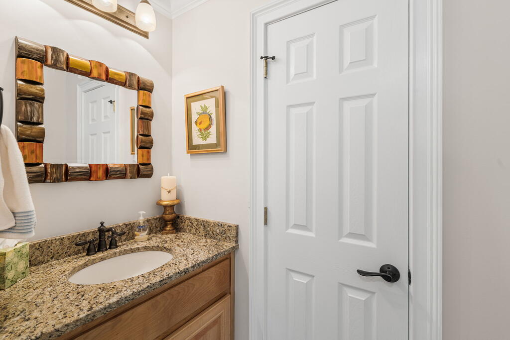 358 Licklog Ridge Hayesville, NC 28904 - Photo 31 of 51 Bathroom #2