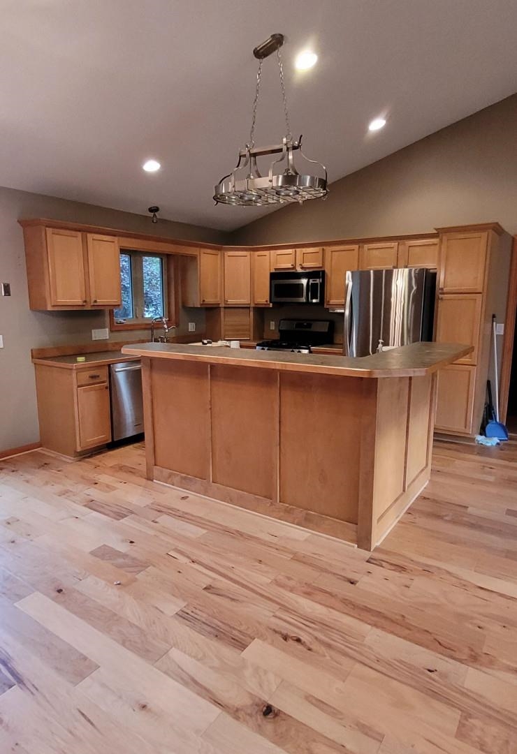 1145 East River Road Mount Pleasant, MI 48858 - Photo 13 of 51 1905953-12.JPG