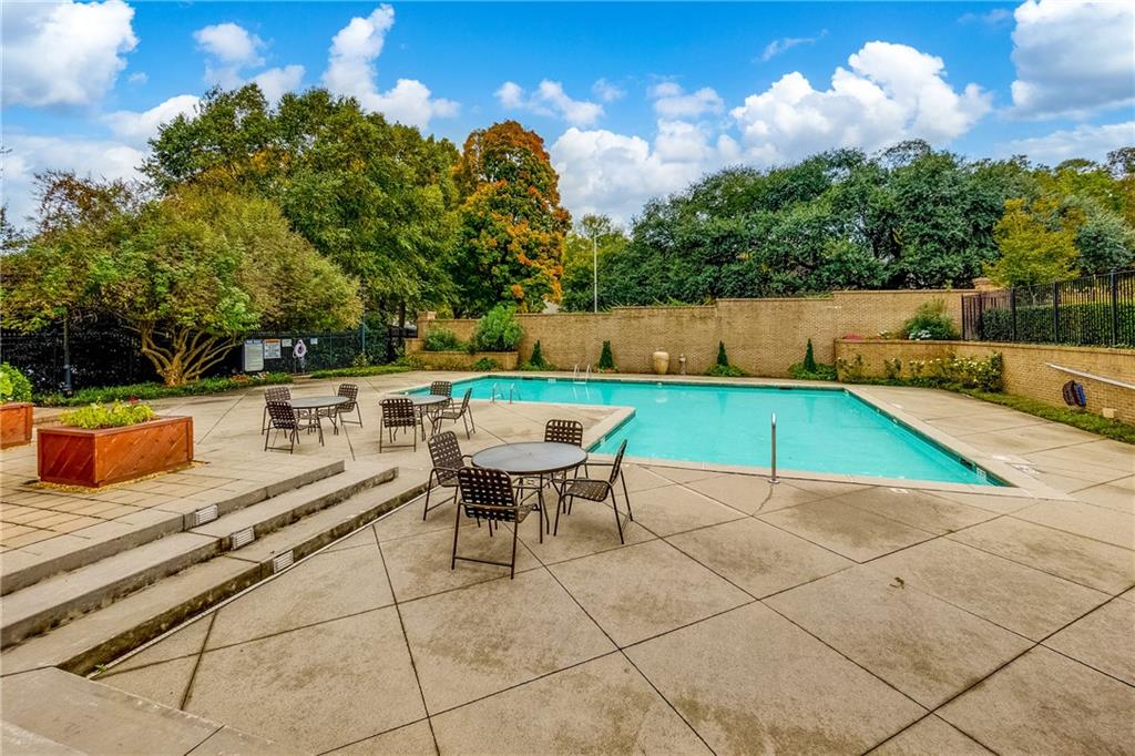 220 Renaissance Parkway Northeast, Unit 1111 Atlanta, GA 30308 - Photo 30 of 38