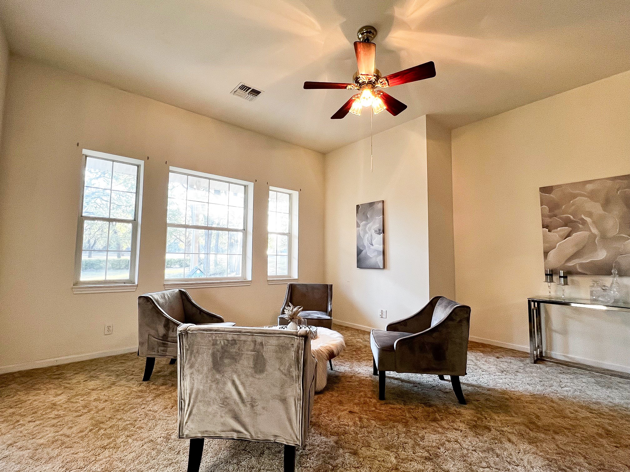 730 Panorama Road La Grange, TX 78945 - Photo 15 of 37 a living room with furniture and a window