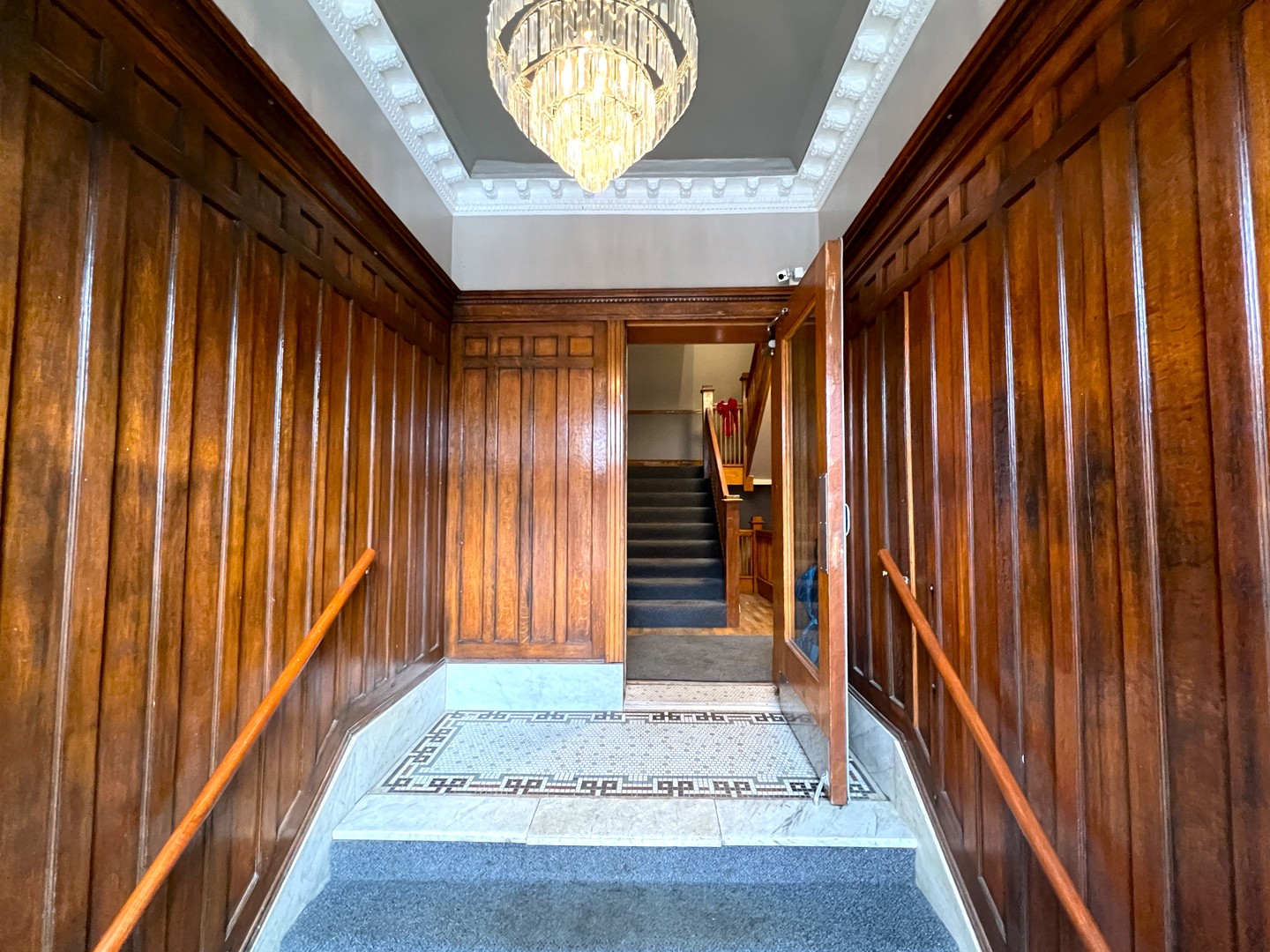 4633 North Racine Avenue, Unit GN Chicago, IL 60640 - Photo 24 of 25 a view of entryway with a garden