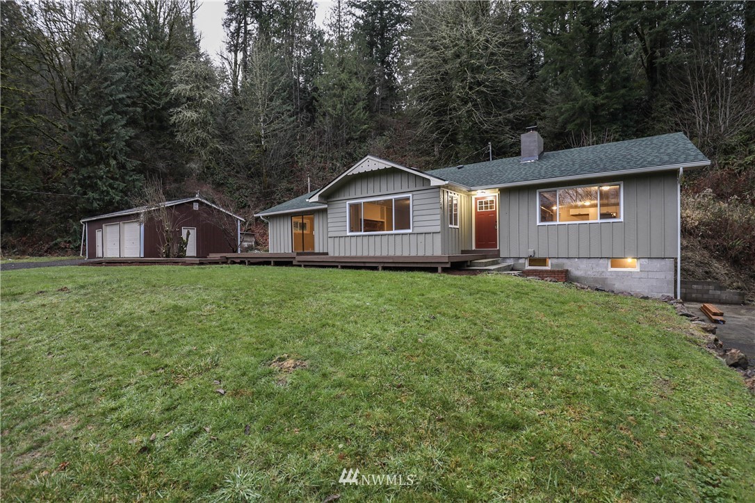 234 White Road Castle Rock, WA 98611 - Photo 2 of 22 Gallery Image 2