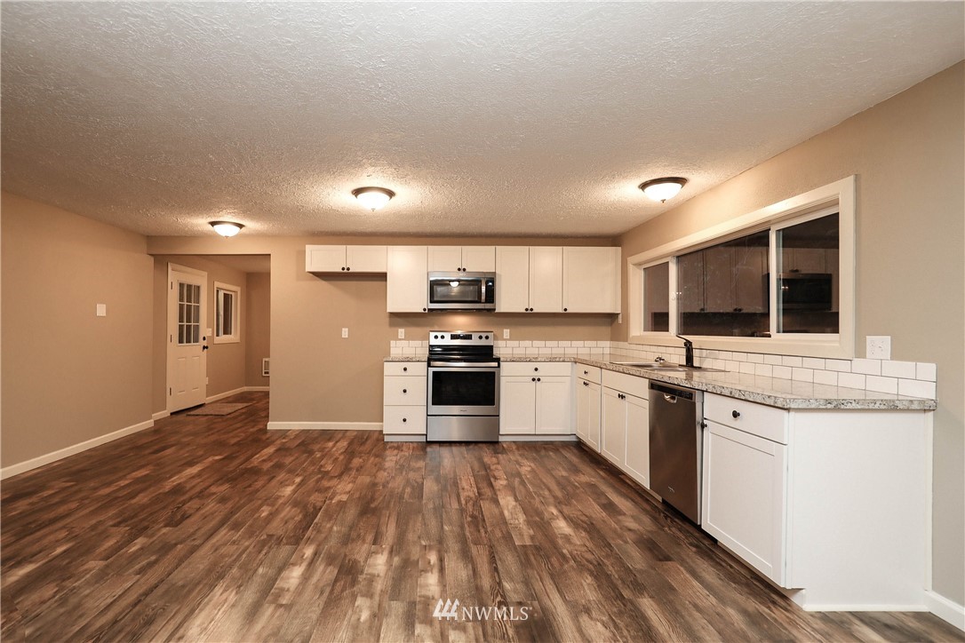 234 White Road Castle Rock, WA 98611 - Photo 8 of 22 Gallery Image 8
