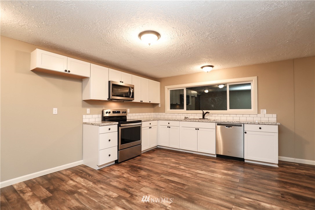 234 White Road Castle Rock, WA 98611 - Photo 9 of 22 Gallery Image 9
