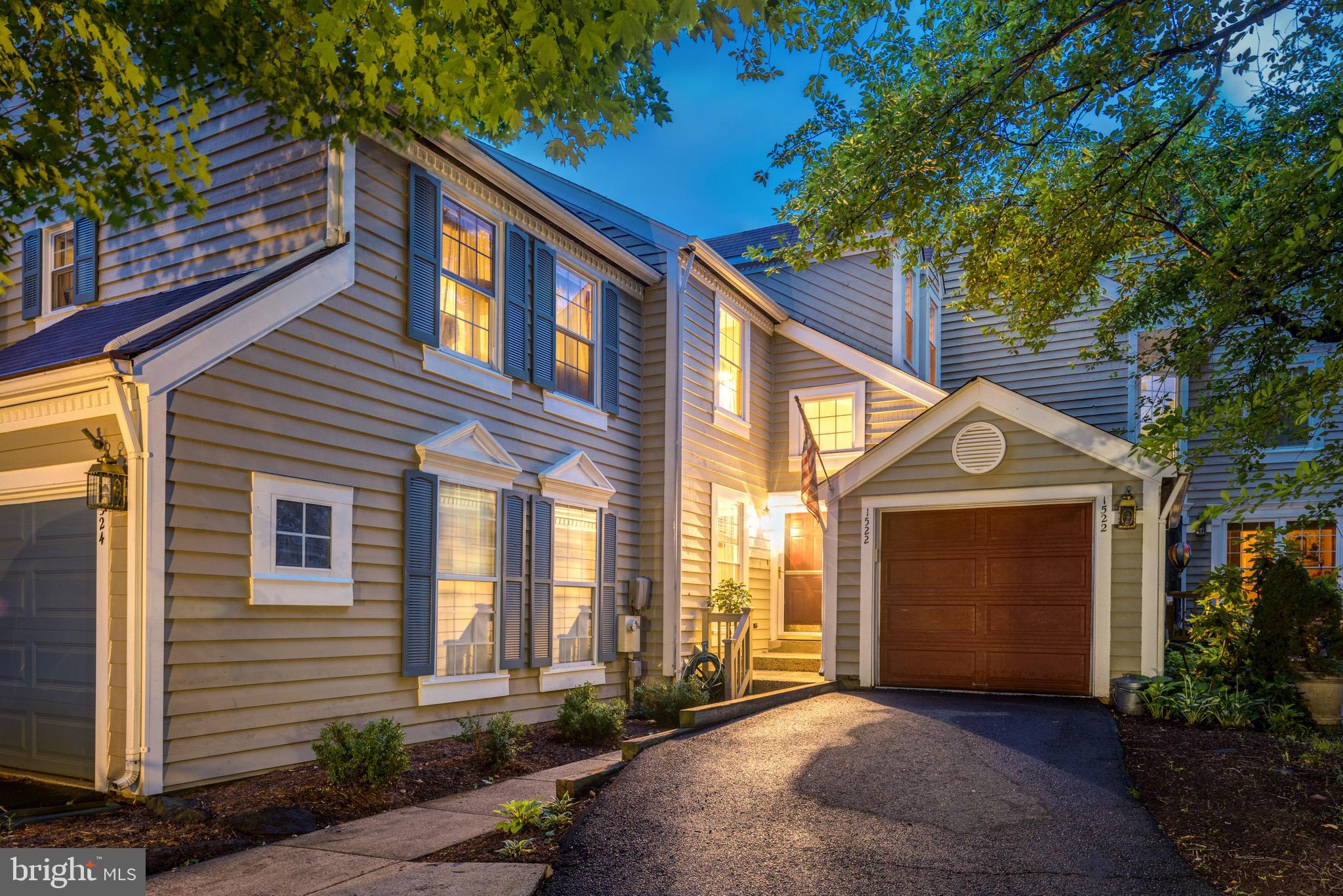 1522 Deer Point Way Reston, VA 20194 - Photo 1 of 51