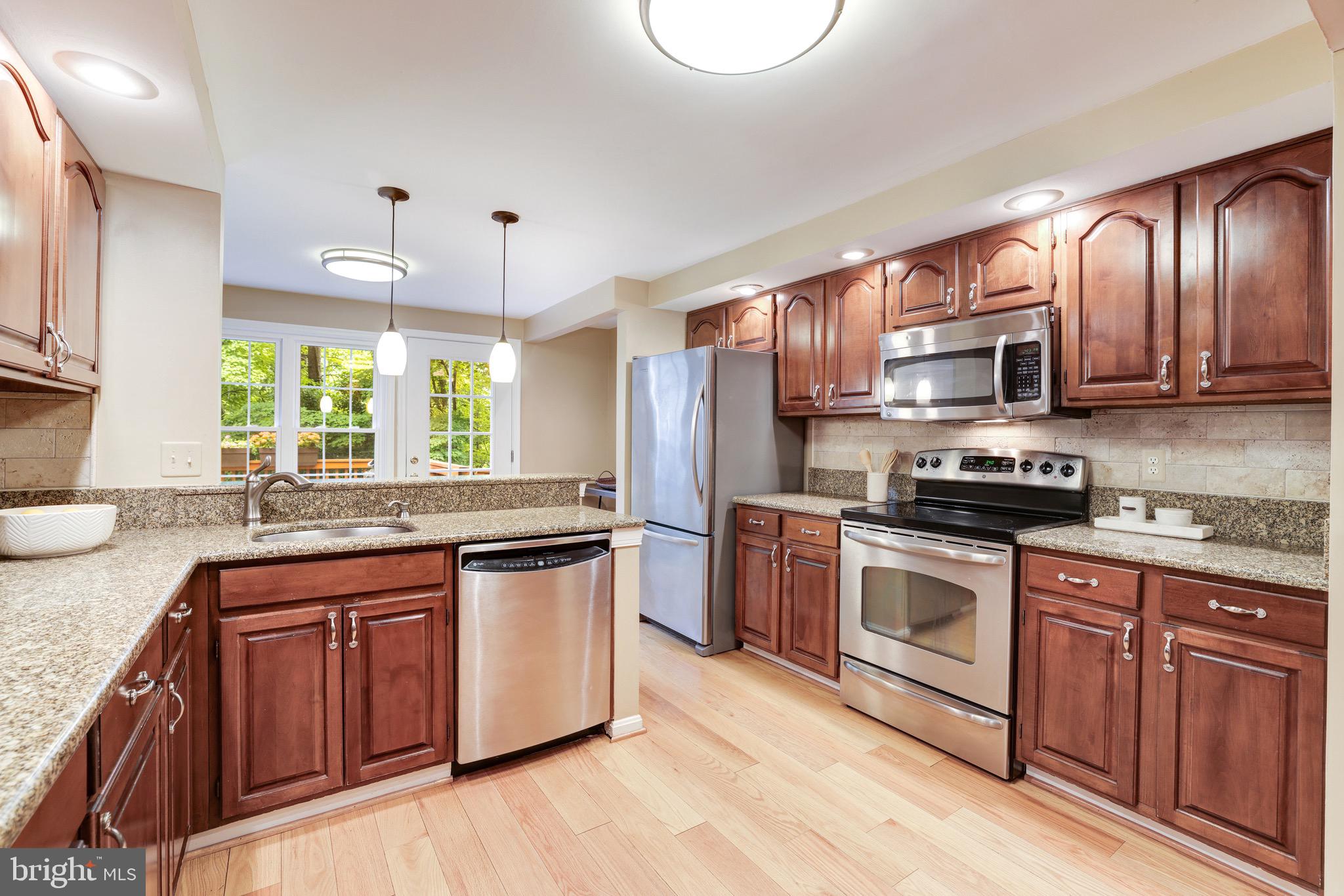 1522 Deer Point Way Reston, VA 20194 - Photo 24 of 51