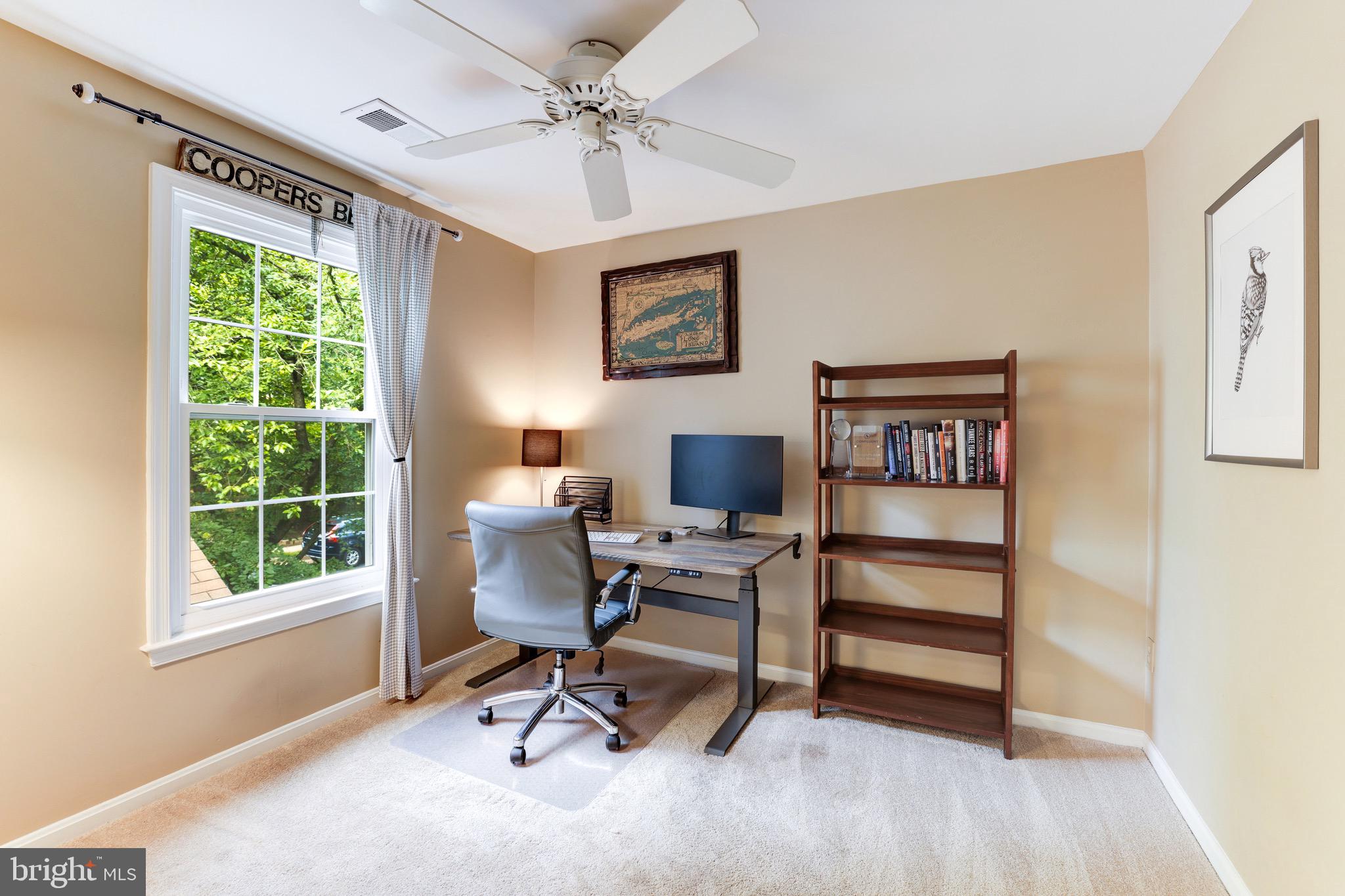 1522 Deer Point Way Reston, VA 20194 - Photo 27 of 51