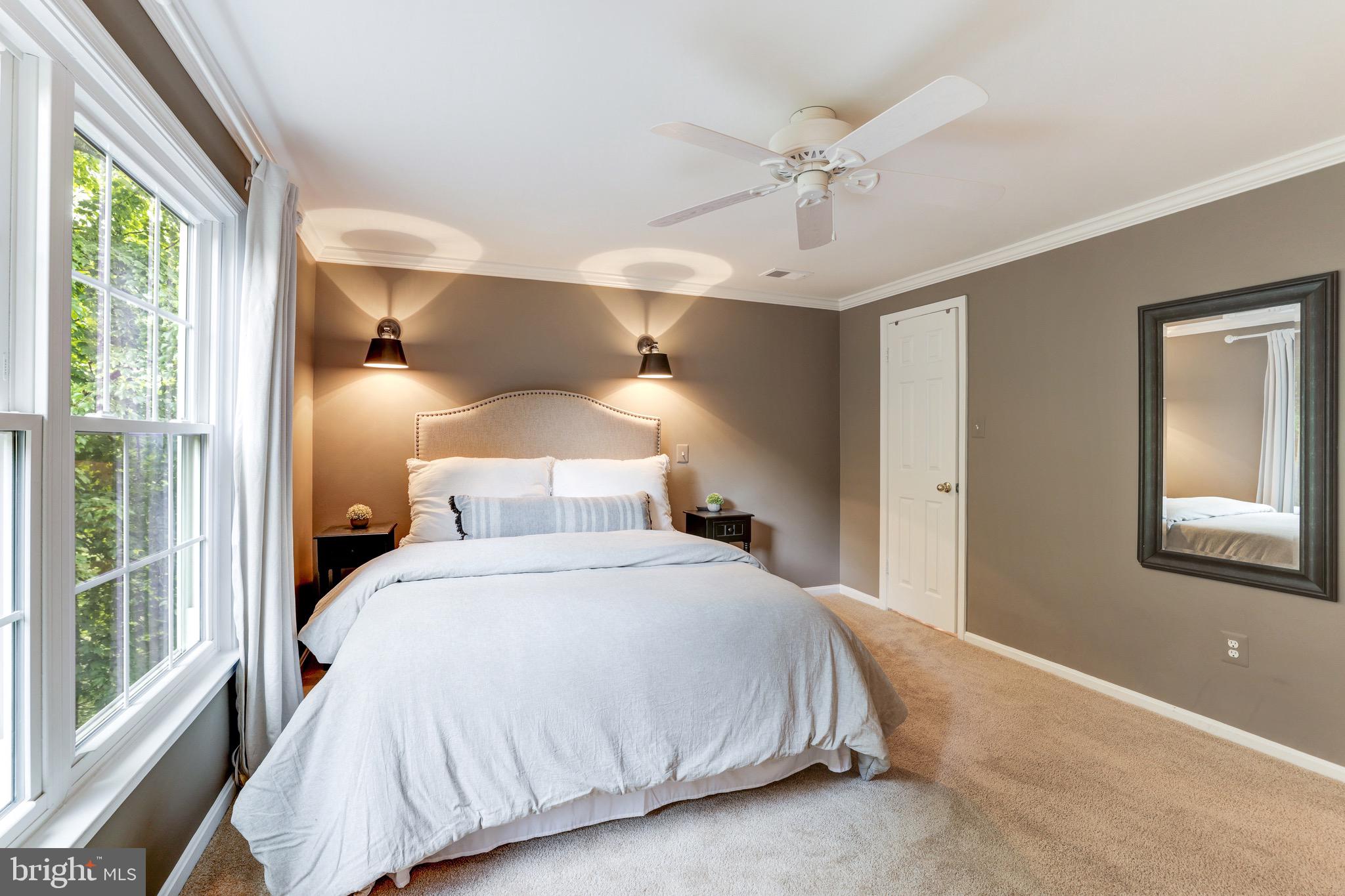 1522 Deer Point Way Reston, VA 20194 - Photo 32 of 51