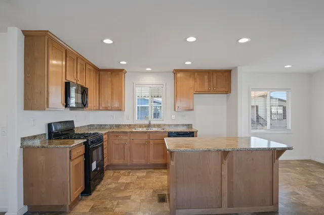 $79,999 | 3606 Buffalo Way, Unit 47, Ceres, CA 95307