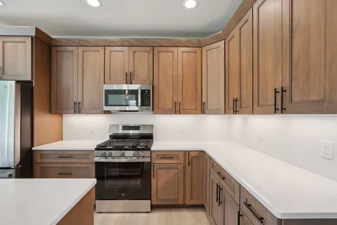 $575,000 | 216 Cardinal Lane, Sauk City, WI 53583