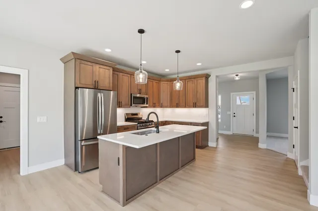 $575,000 | 216 Cardinal Lane, Sauk City, WI 53583