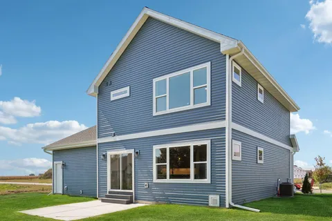 $575,000 | 216 Cardinal Lane, Sauk City, WI 53583