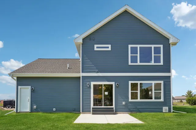 $575,000 | 216 Cardinal Lane, Sauk City, WI 53583