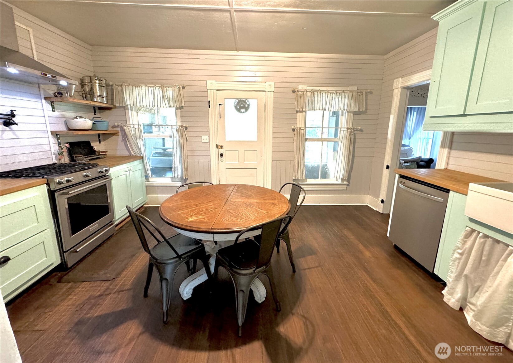 911 Thomas Road Ellensburg, WA 98926 - Photo 6 of 39 Gallery Image 6