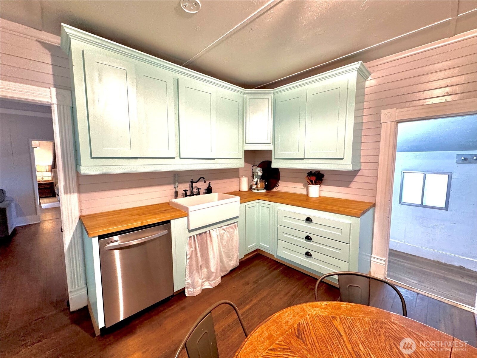 911 Thomas Road Ellensburg, WA 98926 - Photo 7 of 39 Gallery Image 7